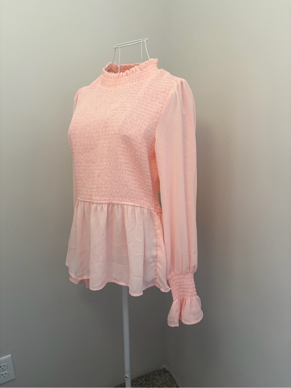 Francesca's Collections - Mi Amor- Pink Smocked Peplum Blouse